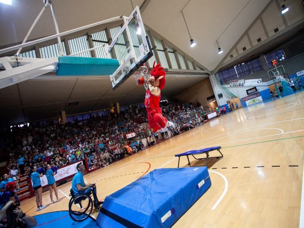 35971633_807308709460630_4313407944243806208_n (600 x 450)